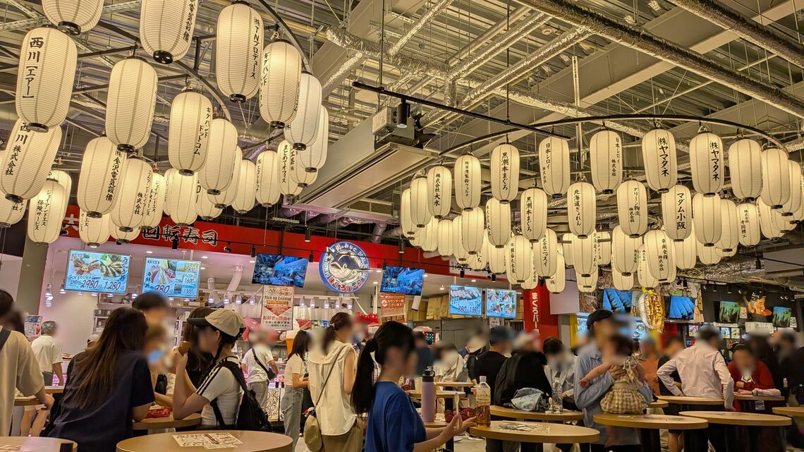 フードコート 万博で物議｢立ち食い強制フードコート｣の実態 - ライブドアニュース