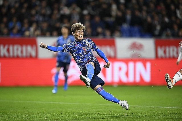 惨敗でも 古橋亨梧が代表デビュー戦で掴んだ手応え 神戸のチームメイト山口蛍からも ライブドアニュース