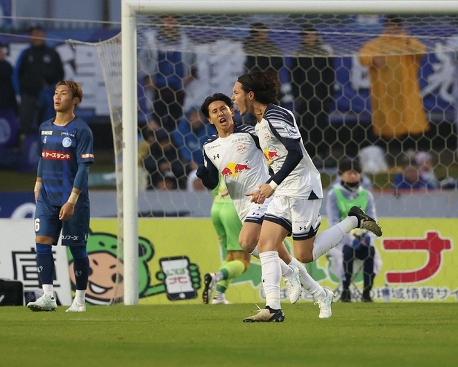 ���ܤ�������ȯ�� RB��ܤ�Ũ�Ϥǿ�ͤˣ��ݣ����������̤���夷�����̿���������Ƿ