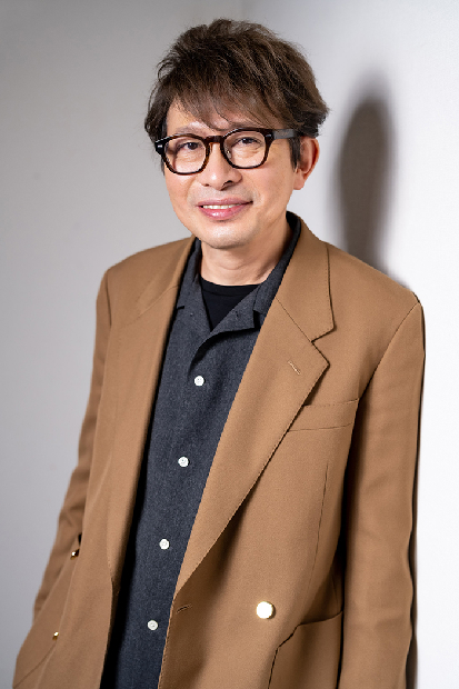 鈴井貴之インタビュー~50歳を過ぎたおじさん俳優だからできる