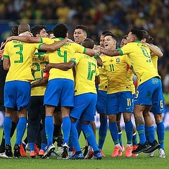 コパ アメリカ 開催国ブラジルが4大会ぶり優勝 数的不利の状況で ライブドアニュース コパ アメリカ 開催国ブラジルが4大会ぶり優勝 数的不利の状況で ライブドアニュース