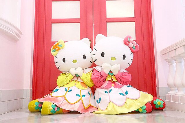 お誕生日11日1日限定のTシャツプレゼントも！サンリオピューロランド