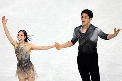 りくりゅうこと木原龍一さんと三浦璃来さん【写真：ロイター】