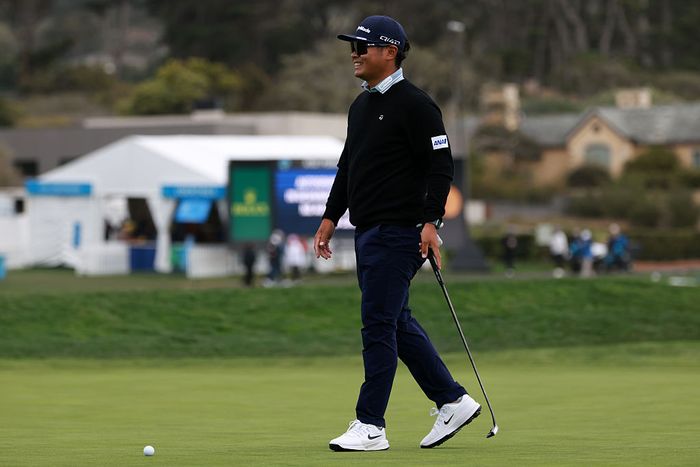 久常涼はグリーン上で苦戦し11位に後退。雨予報の最終日に6差を追いかける。（撮影：GettyImages）