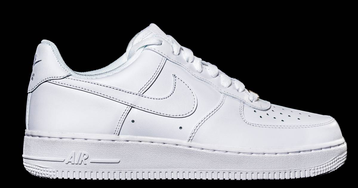 ナイキ一強時代が終わりを告げた…市場の巨大化が招いた王者の陥落