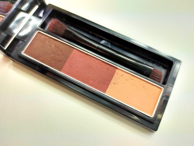 ブルベ夏タイプの眉メイクにも ピンク パープル系の ほんのり赤み眉 がイチオシ Peachy ライブドアニュース