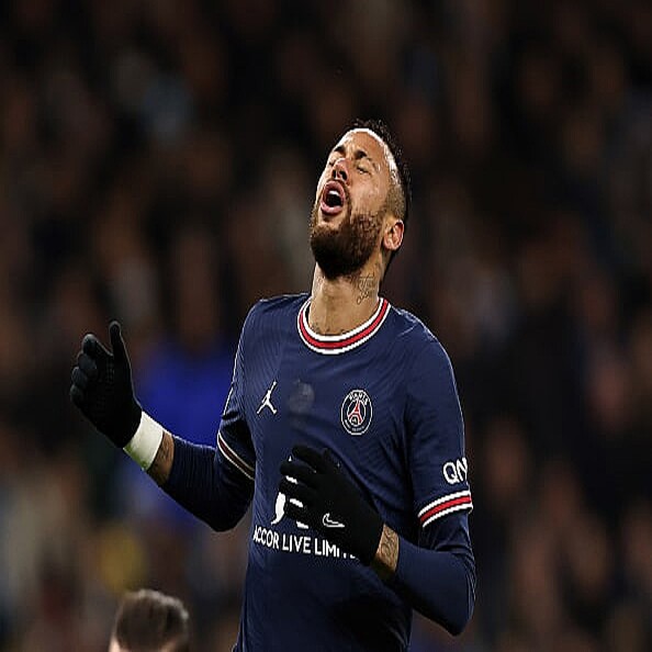 当時物　パリサンジェルマン　airjordan メッシ　ラモス　ネイマール 写真:[欧州CL準々決勝]ネイマールの同点アシストが起点 PSGが劇的