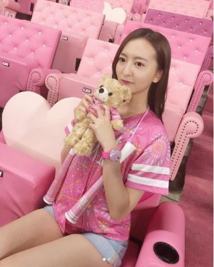 エンタがビタミン♪】HKT48森保まどか“タカガール”姿に「彼女と