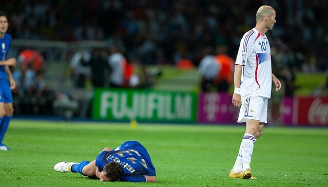 ジダン、W杯決勝の頭突き事件を回想…「あの先輩なら止められたかも