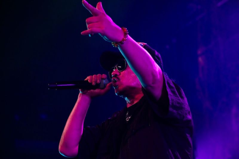 LAMP EYE、30周年ライブ<熱帯雨林>でRHYMESTER&キングギドラと共演。最後は伝説の「証言」