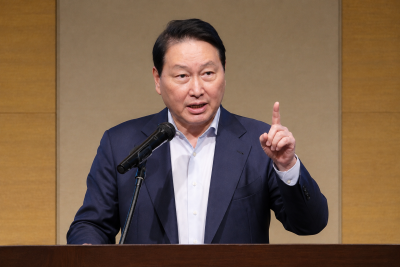 SKグループ会長