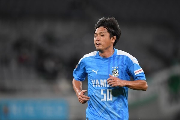 41歳 遠藤保仁が磐田での2年目を語る。プロになって24年目、ブレない