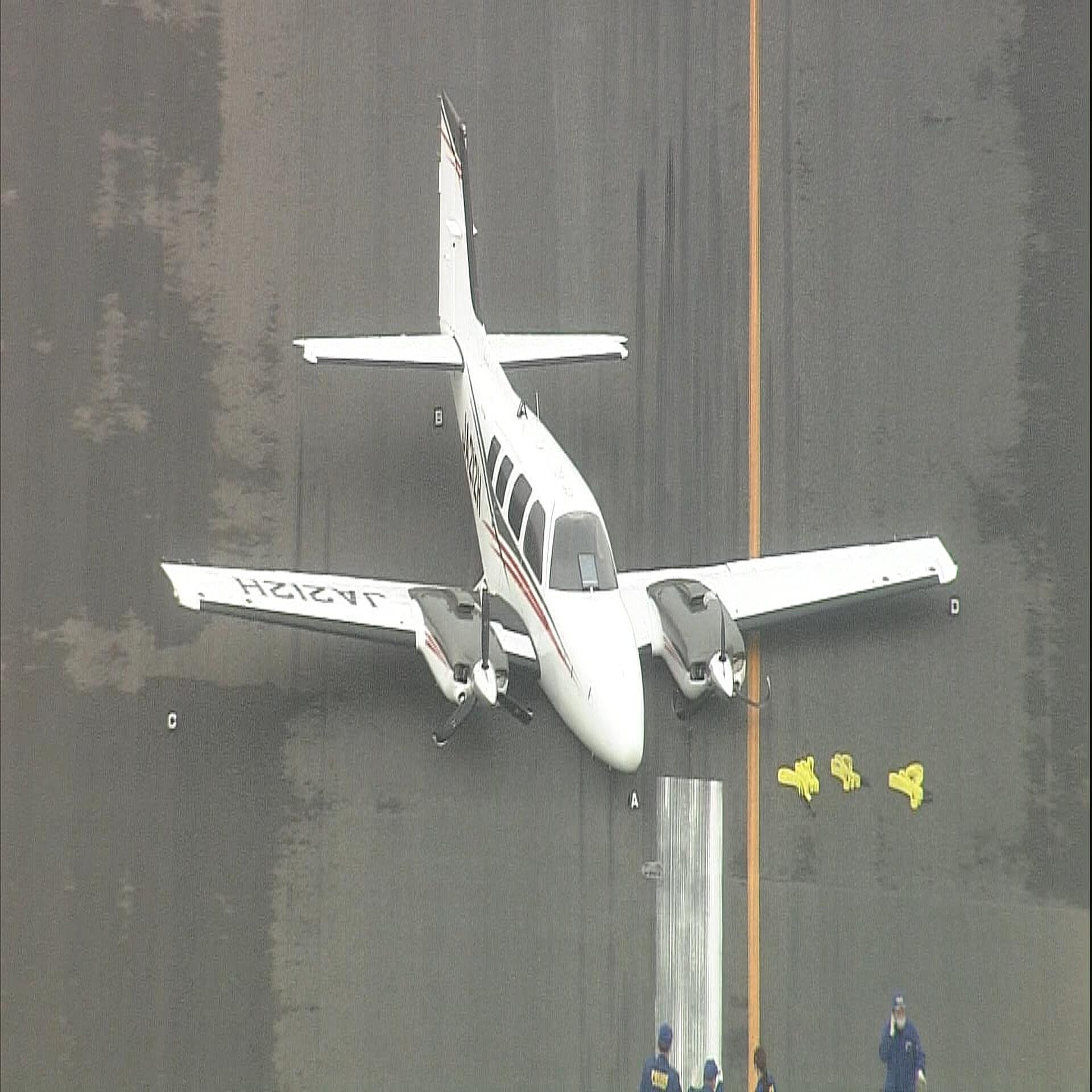 【速報】神戸空港で小型機胴体着陸 国交省が「航空事故」に認定 機体が大規模な修理が必要と判明 (2024年6月18日掲載) ライブドアニュース