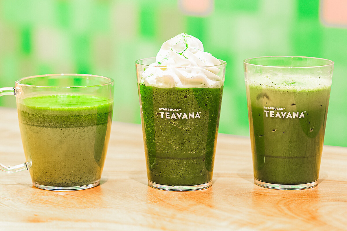 スターバックス“石臼抹茶”の限定フラペチーノ＆苺香るムースティー