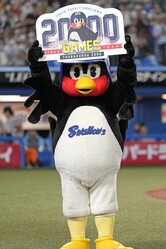  ����䥯��ȥ���������ε��ĥޥ����åȡ��Ĥж�Ϻ�ʼ̿�����Ʊ�̿��� 