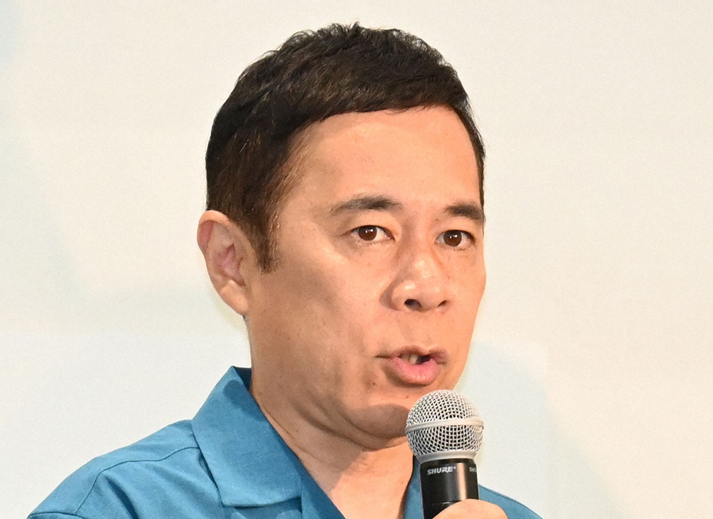 岡村隆史、芸能人の裏の顔を暴露「バーンって台本投げる人とかおったもん」