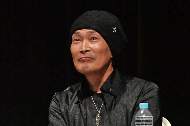 元うたのおにいさんの杉田あきひろ、放射線性顎骨壊死の手術のため入院