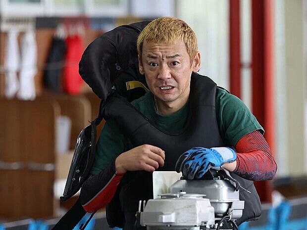 勝率UP 競艇ジャンパー上下セット湯川浩司2005シリーズ