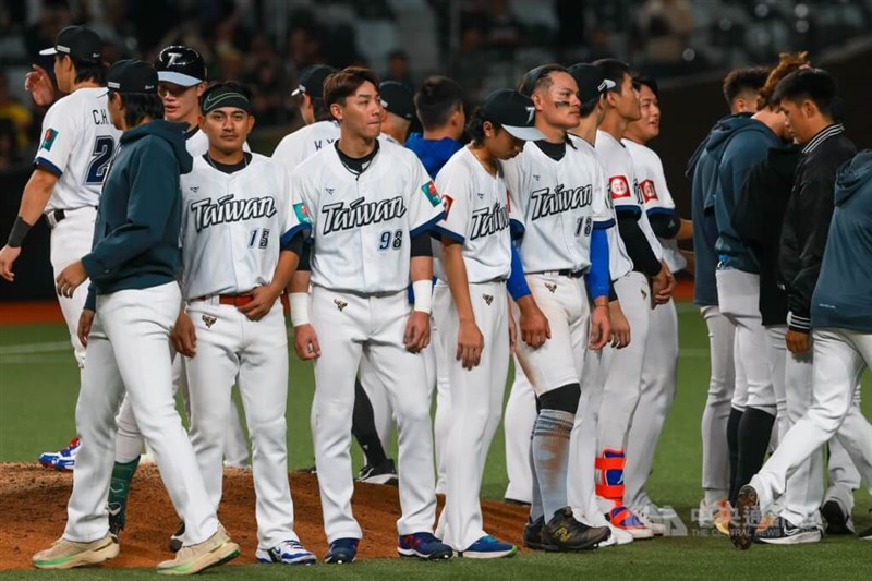 今チーム結成後初めて完封負けを喫したWBC台湾代表＝2月26日、台北市