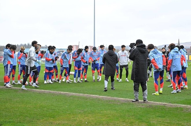 遠藤がいないなか、佐野のかかる期待は大きい。写真:金子拓弥(サッカーダイジェスト写真部/現地特派)