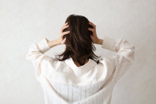 「私の7年を軽く見られた」不倫男の冷酷すぎる幕引きに、40代女性「奥さんにバラしてやろうか」と怒り心頭