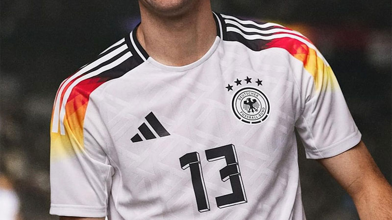 最新　ドイツ代表アウェイユニフォーム ドイツ代表 24 アウェイユニフォームHavertz 7 プリント