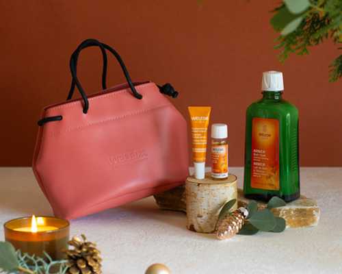 ヴェレダ直営店で冬限定のクリスマスコフレ ミニバッグ付きで2色から