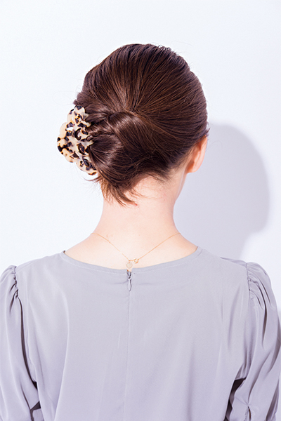 まとめ髪こそひと手間かけて こなれた女子に見えるヘアアレンジ集 Peachy ライブドアニュース