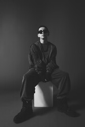 ����������PUZZLE�װ�����󥰥ҥåȤ���ͳ�Ȥϡ������ڥ�ƥ����ȤγڶʤȲλ�˹����줿�פ���ɳ��