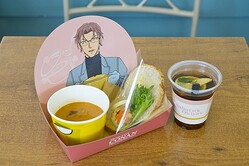 ������Τ���ʬ�� �������󥫥졼�����ס��饤���ѥ�Υ����ץ󥵥�ɡ�(2200�ߡ���)�ϡ�1000�ߤ��鷿�Υݡ��������åȤˡ�������Υ֥�å��ƥ�������󥴤Υ���ݡ��ȡ�(650�ߡ���)�ϥۥåȤ������������٤�