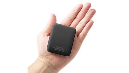 クレジットカードより小さい！？ 折りたたみ式ワイヤレスマウス